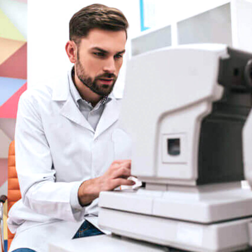 optometrist in Huron